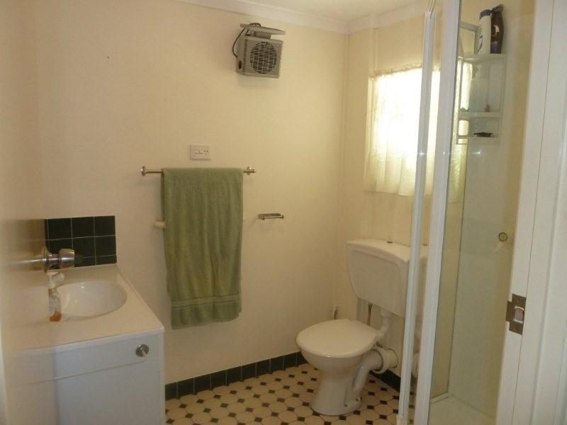 4 Emu Street, Birkdale QLD 4159