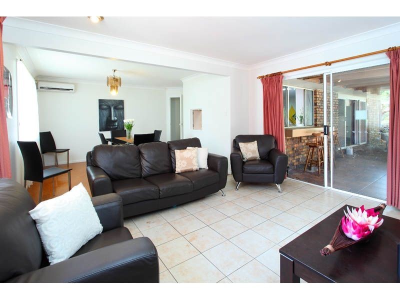 169 Birkdale Rd, Birkdale QLD 4159