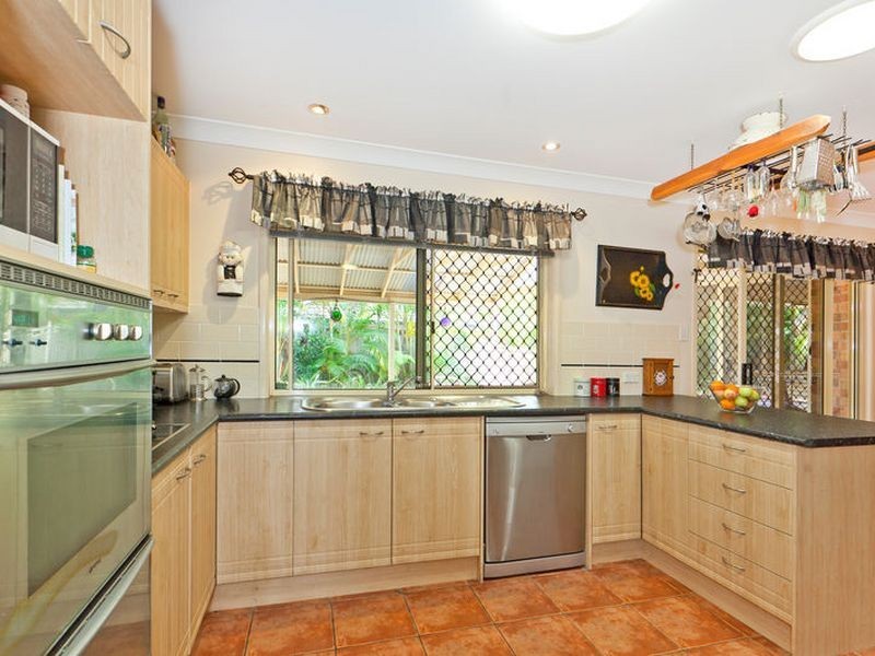 13 Horsley Place, Victoria Point QLD 4165
