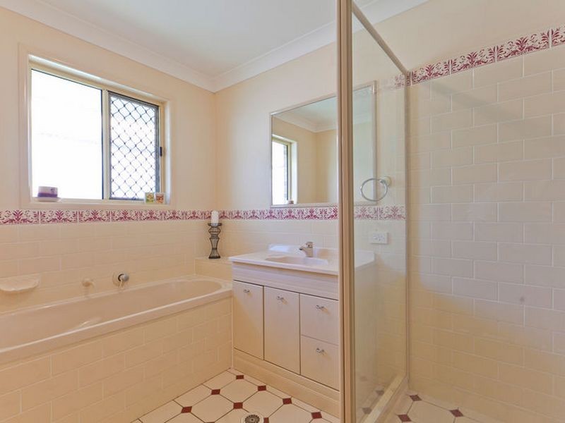 13 Horsley Place, Victoria Point QLD 4165