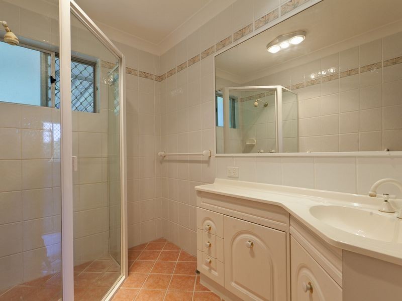 30 Banks Street, Capalaba QLD 4157