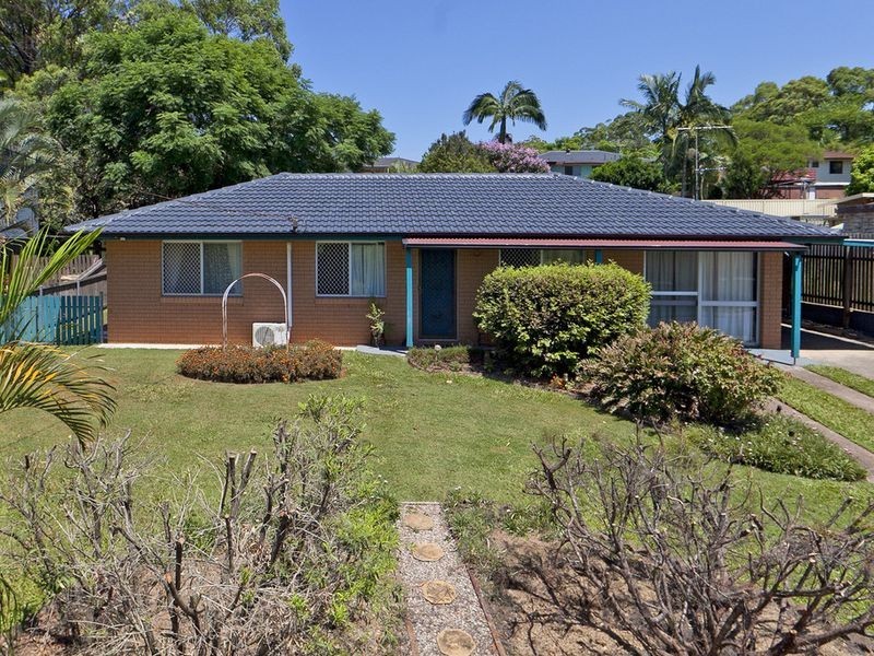 30 Banks Street, Capalaba QLD 4157