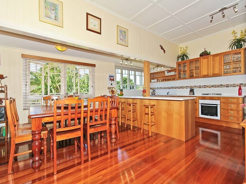 75 Main Road, Wellington Point QLD 4160