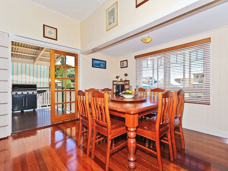 75 Main Road, Wellington Point QLD 4160