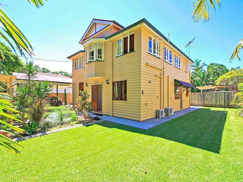 75 Main Road, Wellington Point QLD 4160