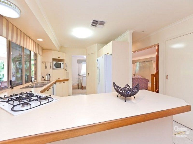 18 Barber Drive, Capalaba QLD 4157