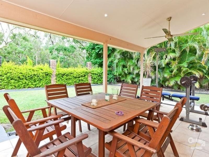 18 Barber Drive, Capalaba QLD 4157