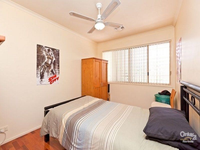 18 Barber Drive, Capalaba QLD 4157