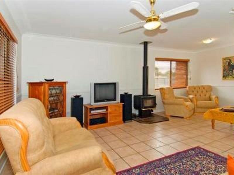 6 Callaghan Way, Capalaba QLD 4157