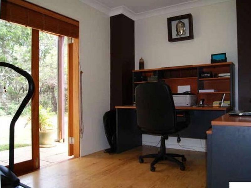 290 Victoria Parade West, Coochiemudlo Island QLD 4184