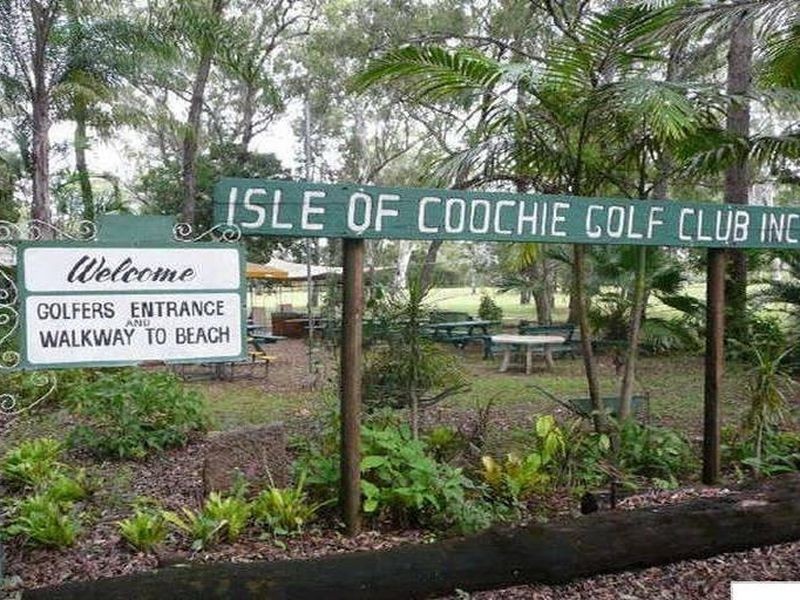 290 Victoria Parade West, Coochiemudlo Island QLD 4184