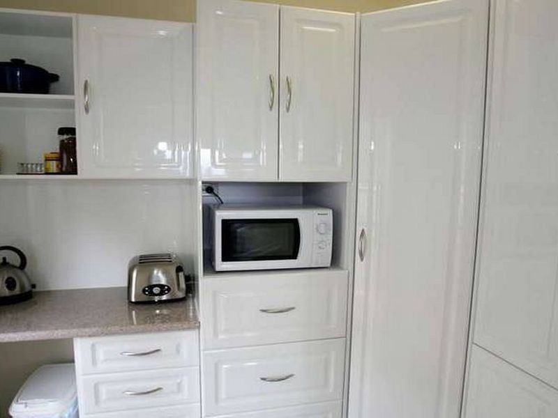 4 Sandy Cove Place, Redland Bay QLD 4165