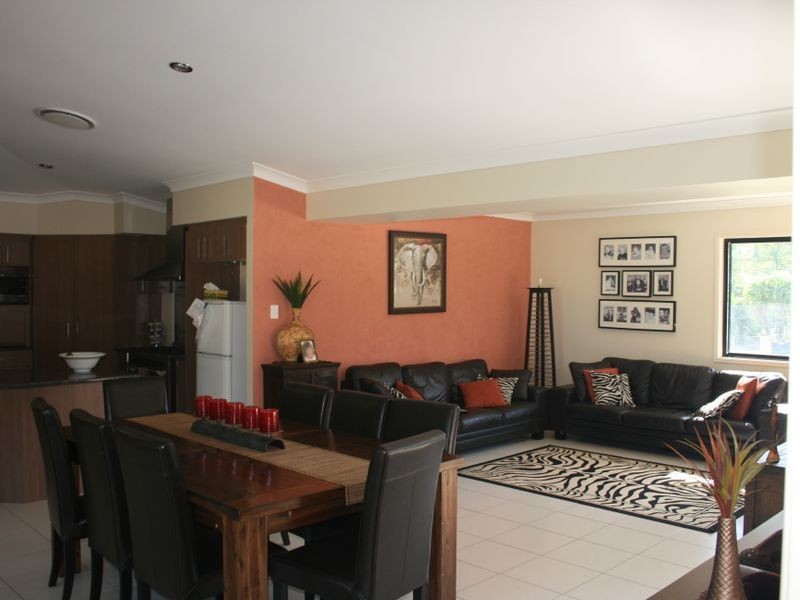 99 Tyberry Street, Chandler QLD 4155