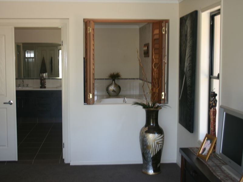 99 Tyberry Street, Chandler QLD 4155