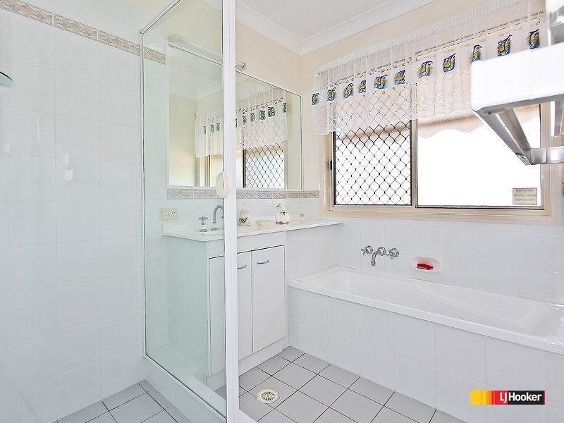 53 Collingwood Road, Birkdale QLD 4159