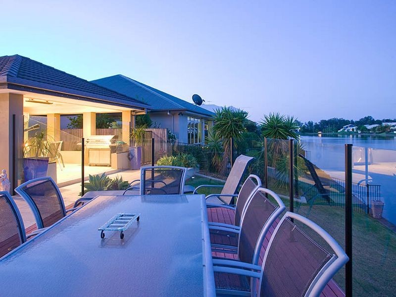 69 Allan Day Drive, Wellington Point QLD 4160