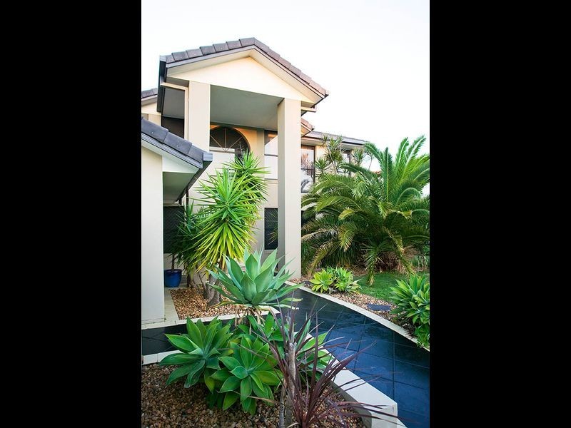 69 Allan Day Drive, Wellington Point QLD 4160