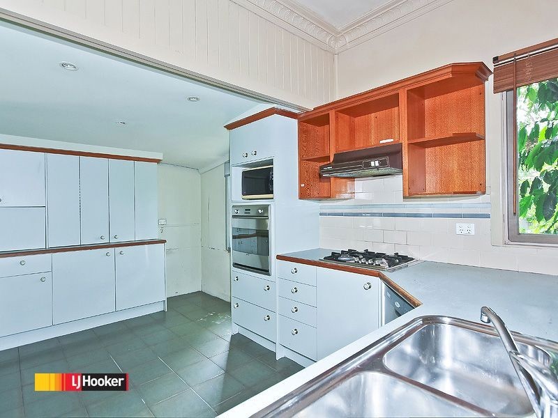 18 Daveson Road, Capalaba QLD 4157
