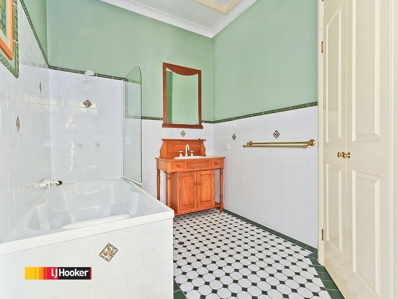 18 Daveson Road, Capalaba QLD 4157