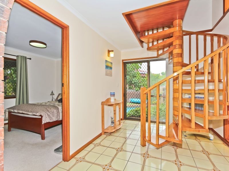 41 Estoril Street, Robertson QLD 4109