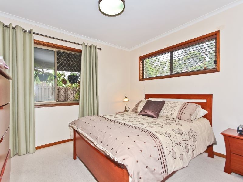 41 Estoril Street, Robertson QLD 4109