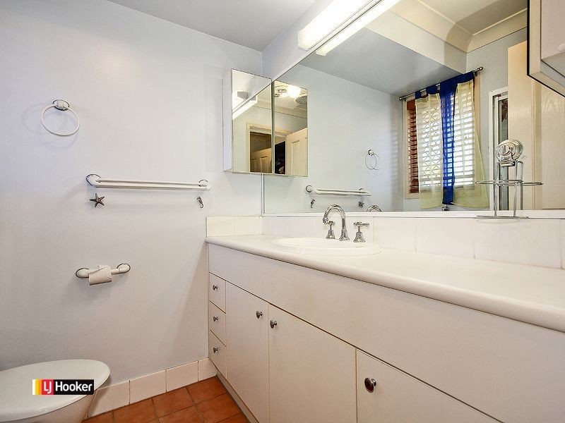 56 Isaacs Way, Wakerley QLD 4154