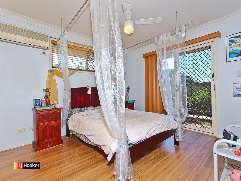 56 Isaacs Way, Wakerley QLD 4154