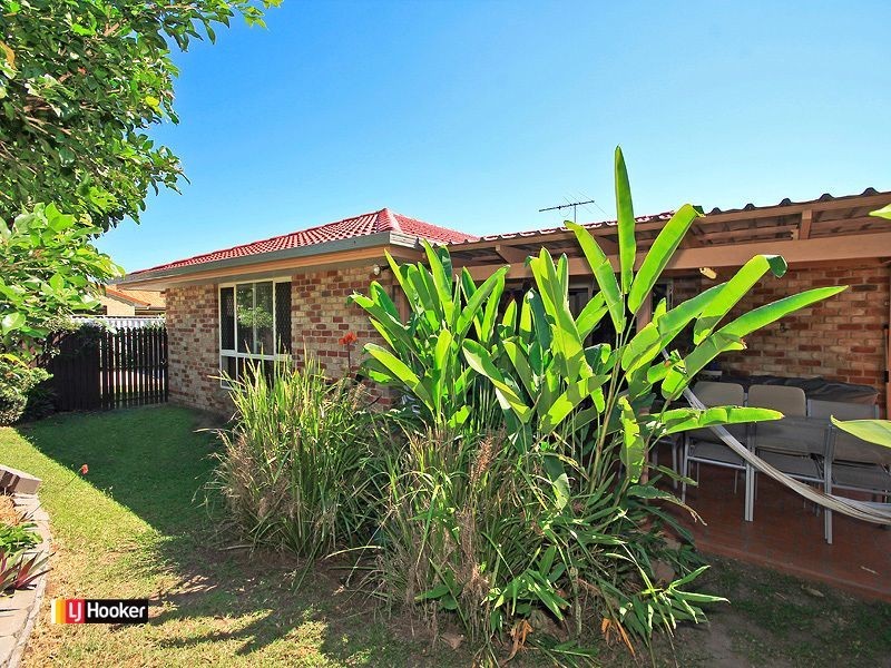 56 Isaacs Way, Wakerley QLD 4154