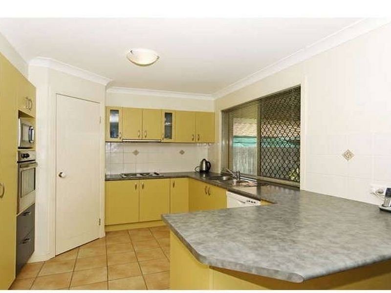 13 Wisteria Street, Ormiston QLD 4160