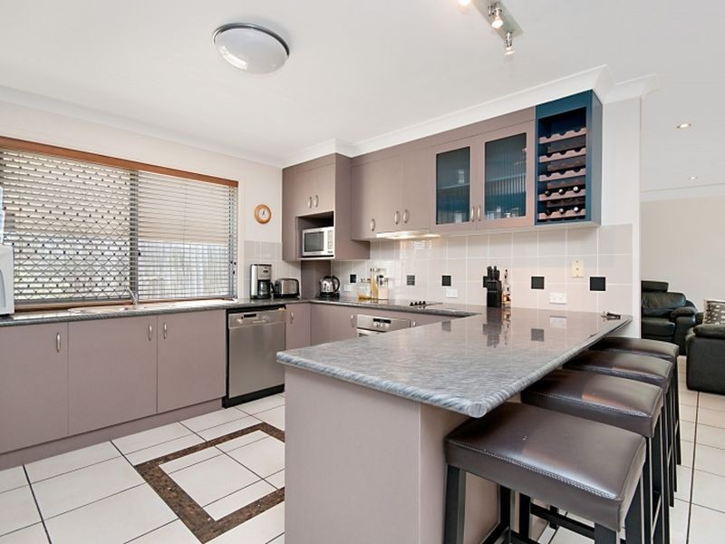 14 Kerder Street, Thornlands QLD 4164