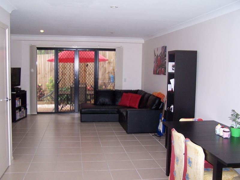 2/70 Bowen Street, Capalaba QLD 4157