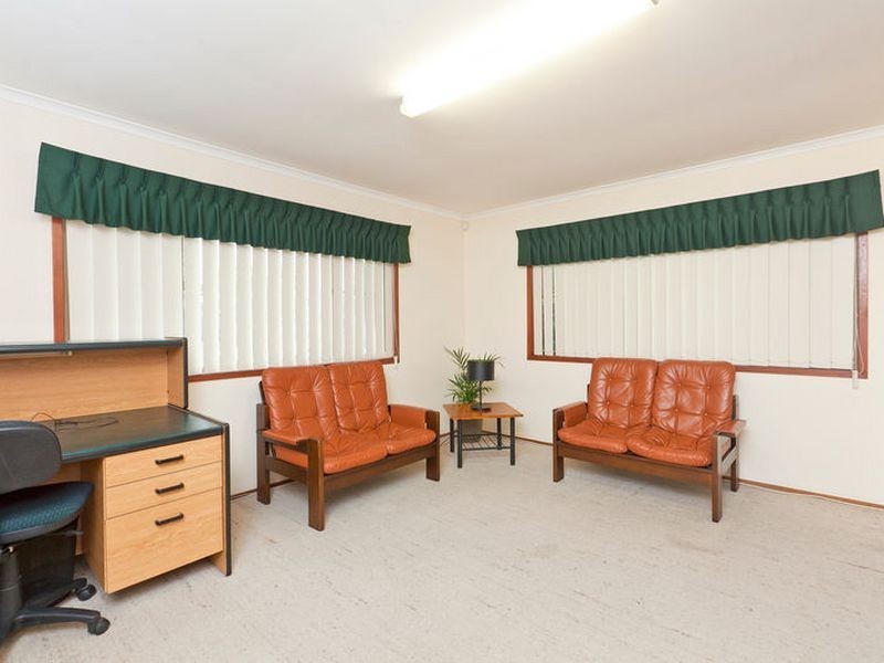 26 Burstall Avenue, Belmont QLD 4153