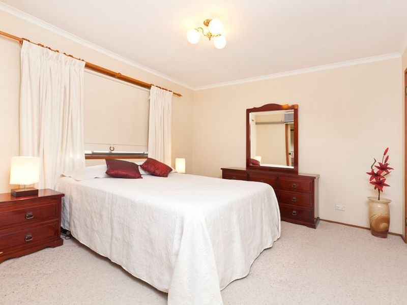 26 Burstall Avenue, Belmont QLD 4153