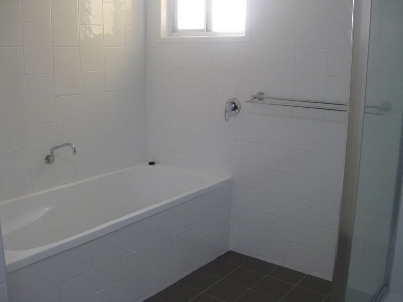 61 Henderson Road, Sheldon QLD 4157