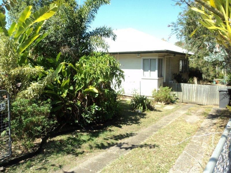 25 Orana Street, Carina QLD 4152