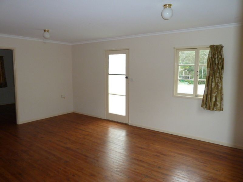 483 Redland Bay Road, Capalaba QLD 4157