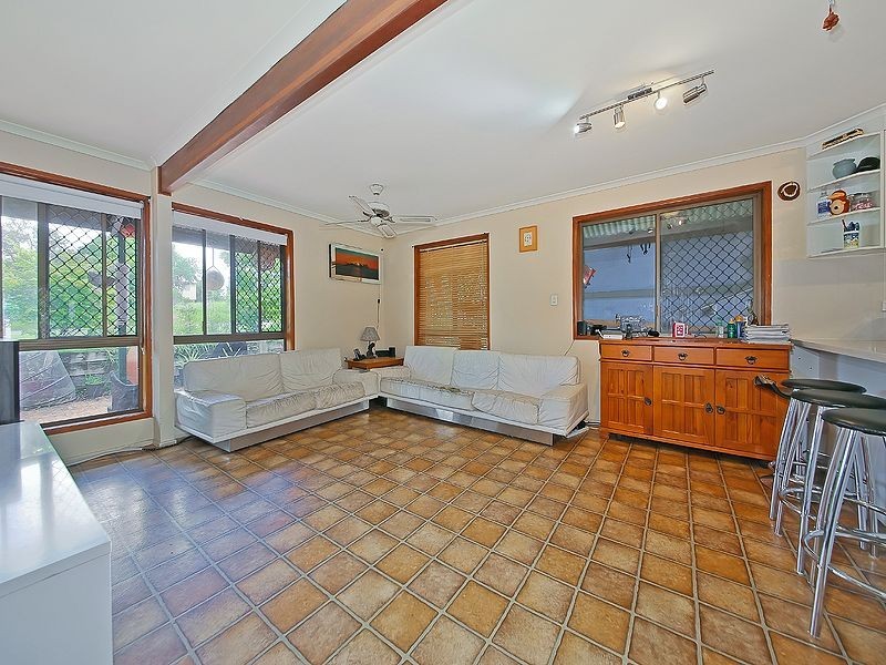6 Elwyn Street, Capalaba QLD 4157
