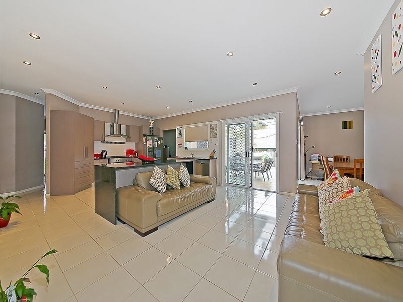 5 Zandra Street, Capalaba QLD 4157