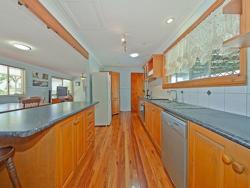 8 Lawson Street, Capalaba QLD 4157