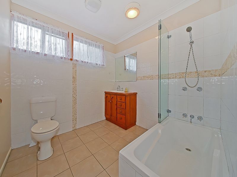 8 Lawson Street, Capalaba QLD 4157