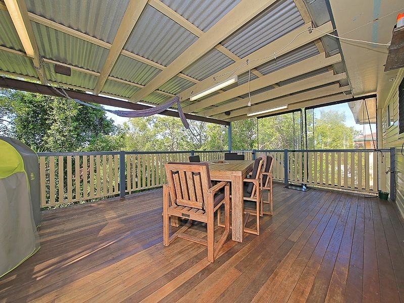 9 Magpie Street, Birkdale QLD 4159