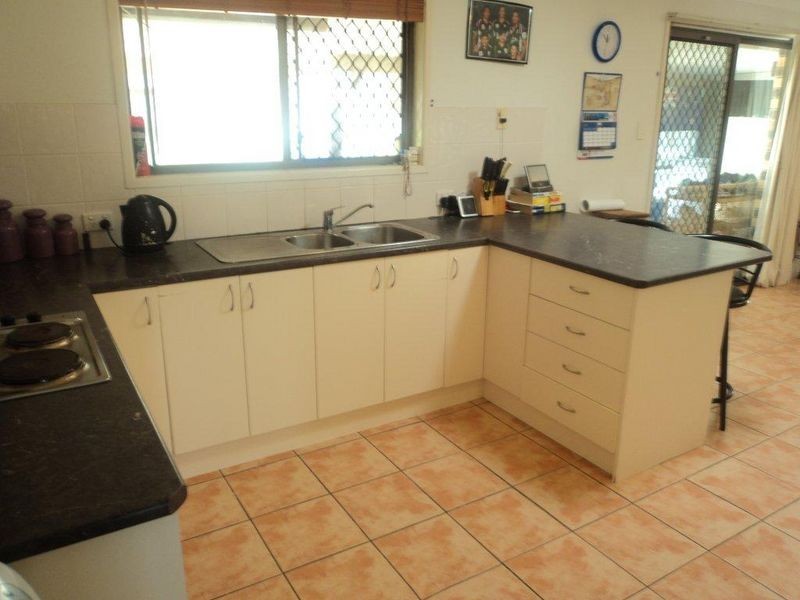 81 Killarney Crescent, Capalaba QLD 4157