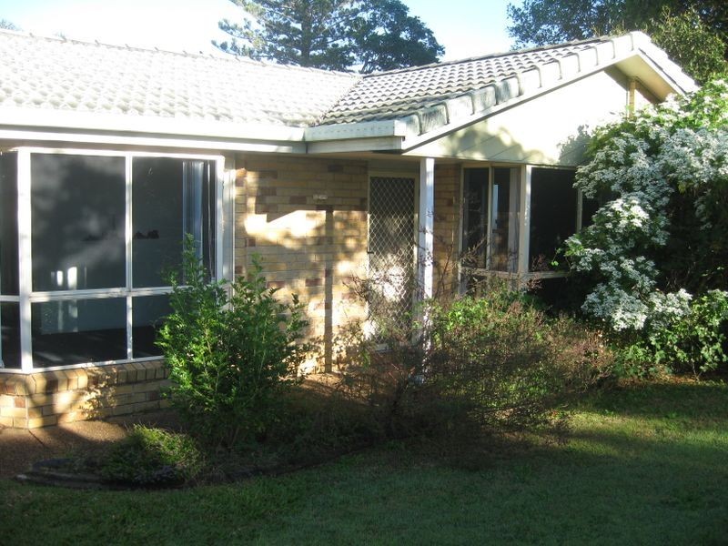 223 Colburn Ave, Victoria Point QLD 4165