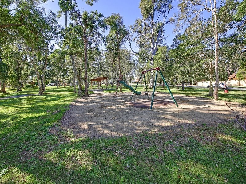 45 Leon Street, Thorneside QLD 4158