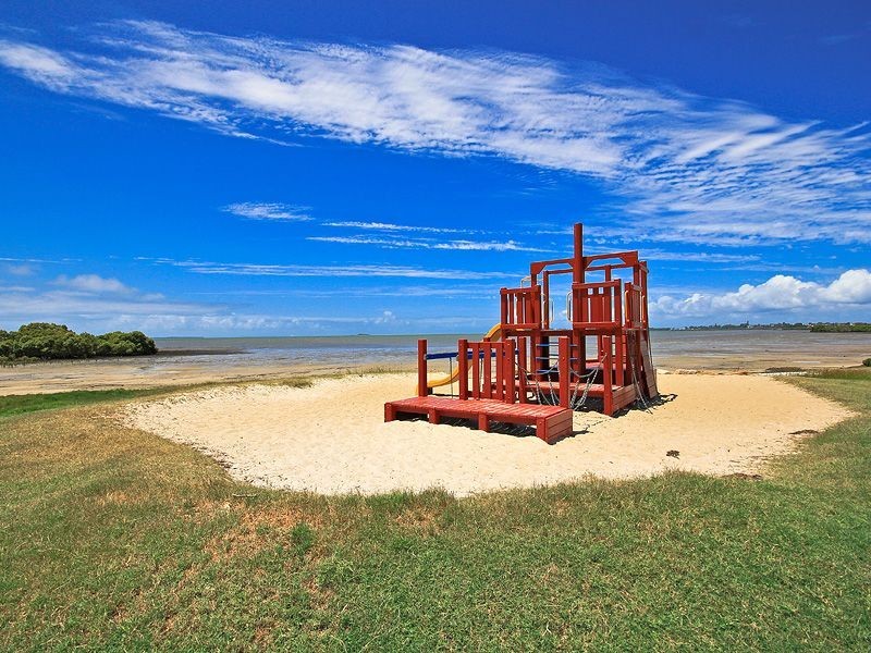 45 Leon Street, Thorneside QLD 4158