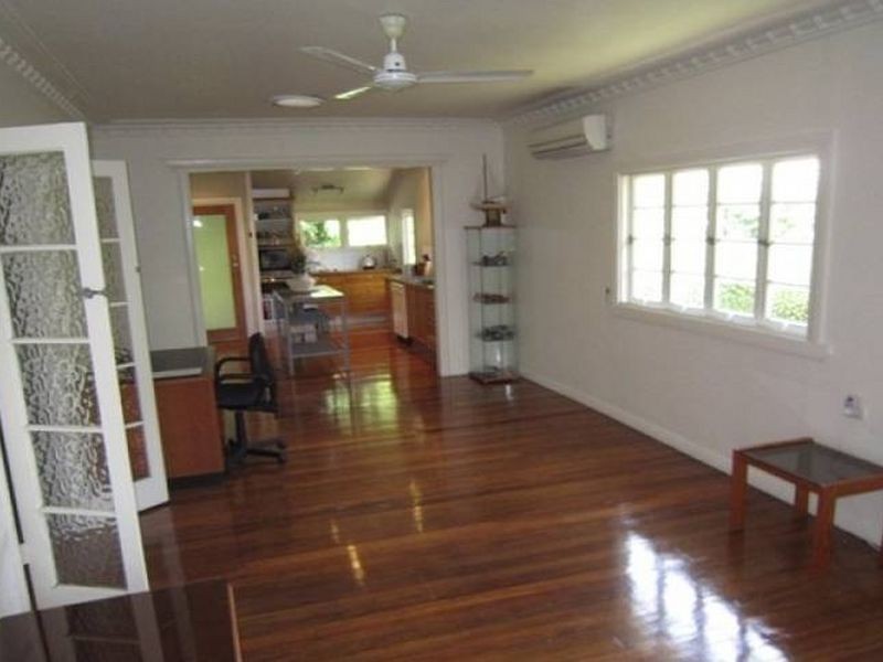 14 Belmont Road, Tingalpa QLD 4173