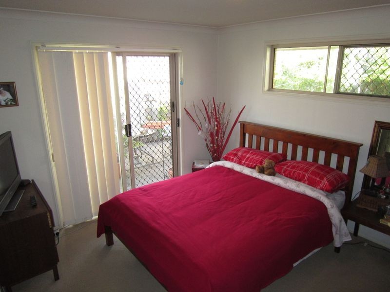 2 Friend Street, Wakerley QLD 4154