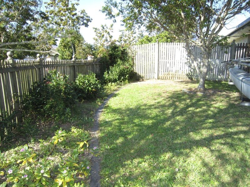 2 Friend Street, Wakerley QLD 4154