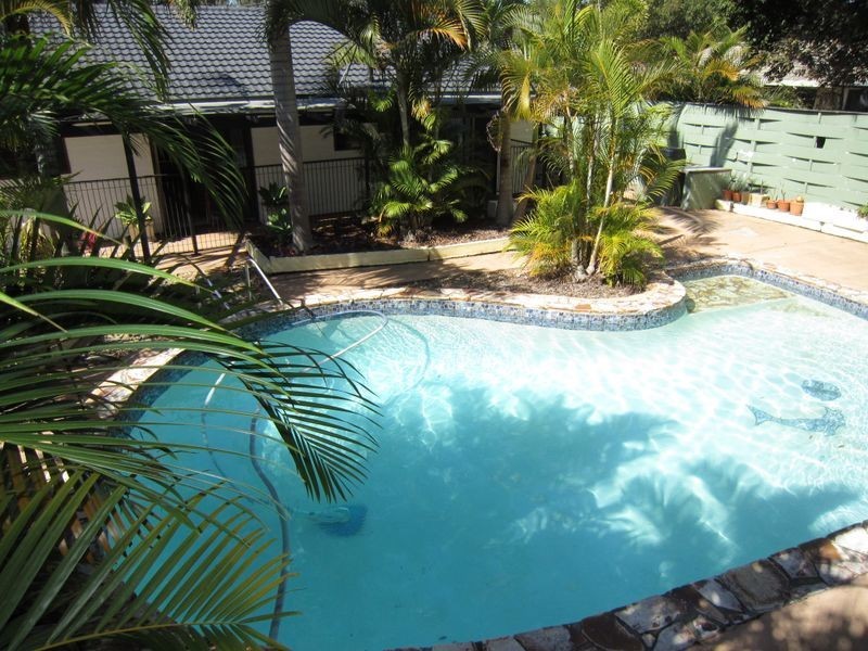 36 Sunnybay Drive, Birkdale QLD 4159