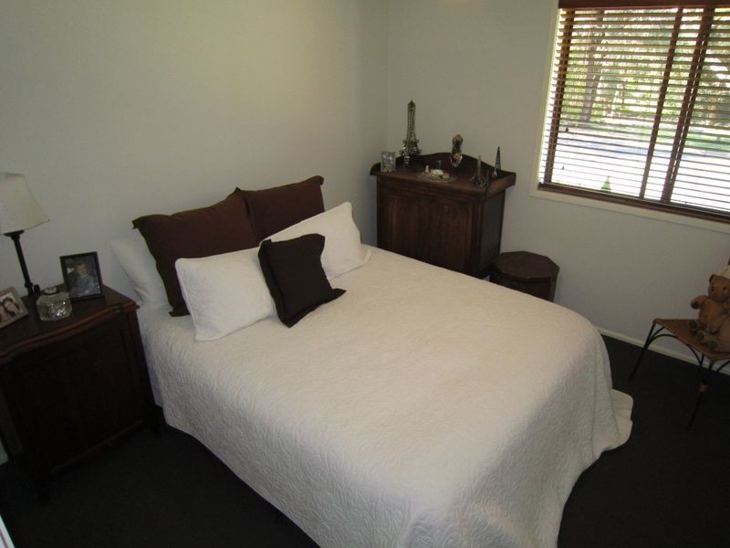 36 Sunnybay Drive, Birkdale QLD 4159